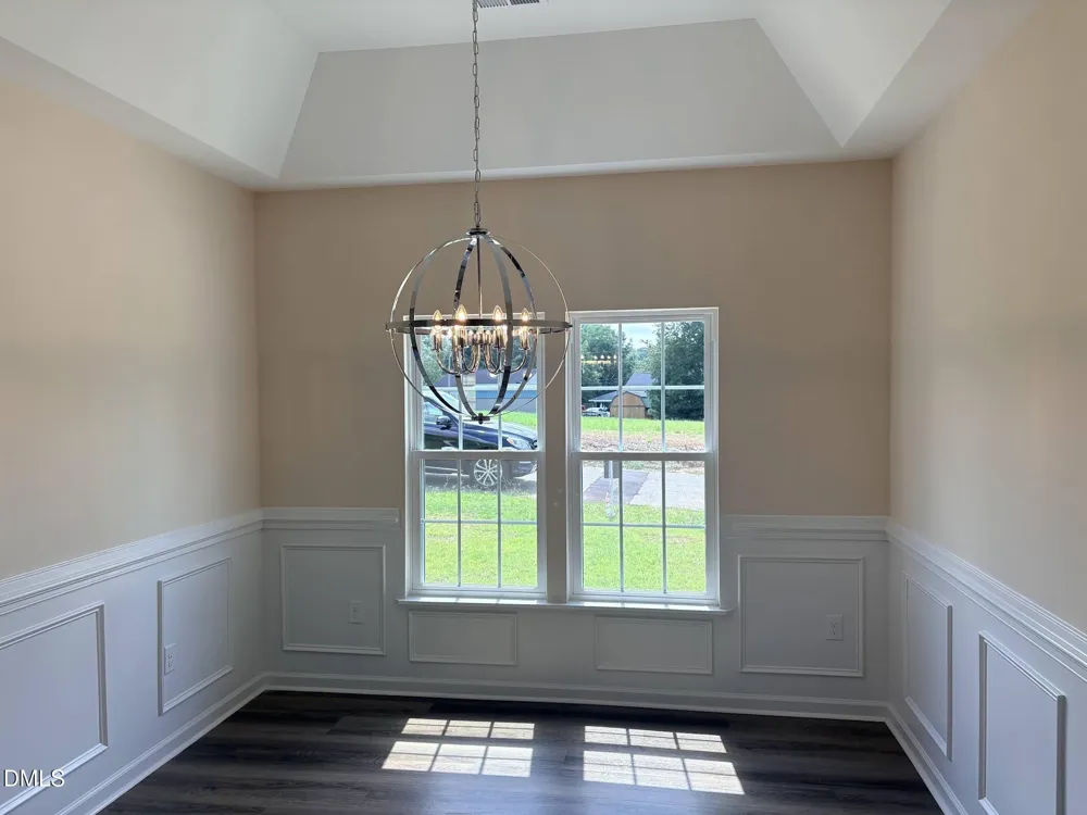 404 Holmes Street Clinton, NC 28328