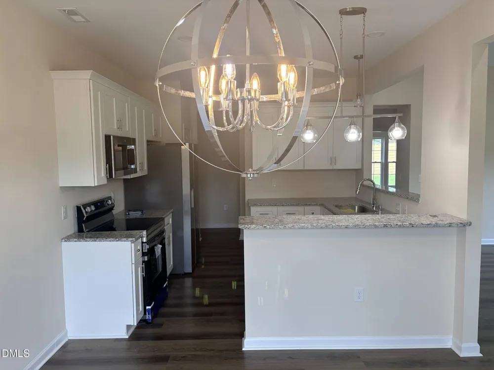 404 Holmes Street Clinton, NC 28328