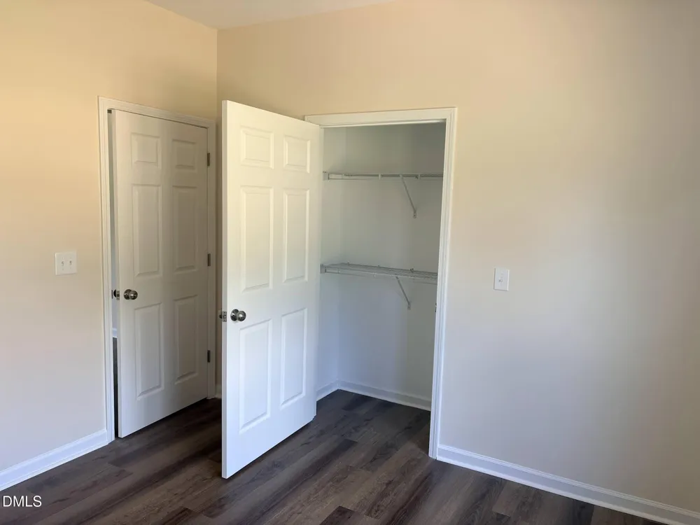 404 Holmes Street Clinton, NC 28328