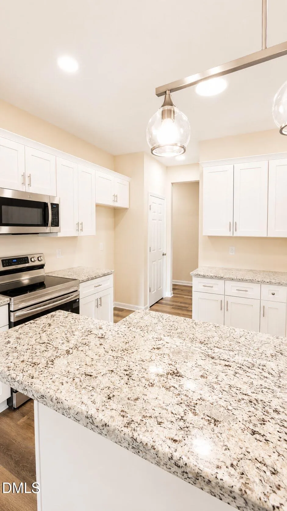 404 Holmes Street Clinton, NC 28328