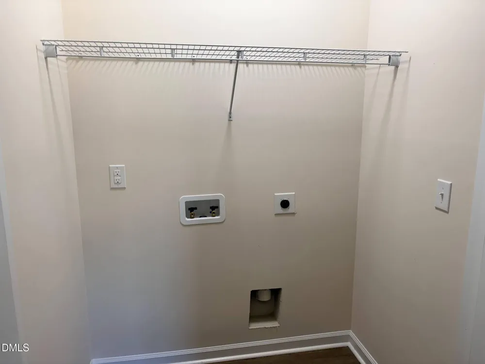 404 Holmes Street Clinton, NC 28328
