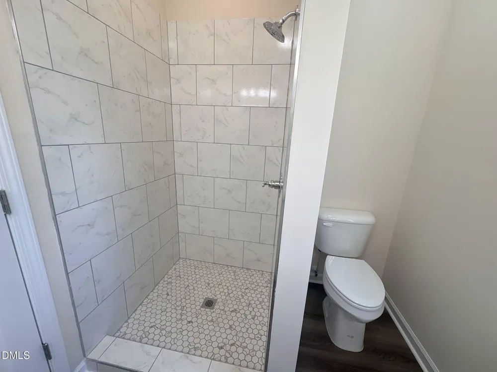 404 Holmes Street Clinton, NC 28328