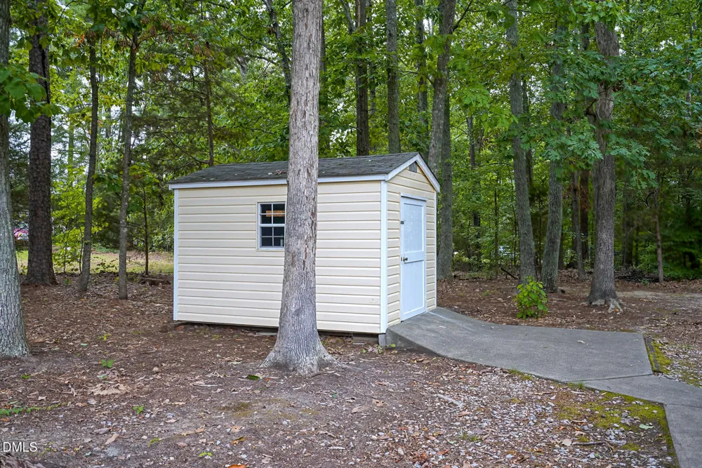 4577 John Sandling Road Franklinton, NC 27525