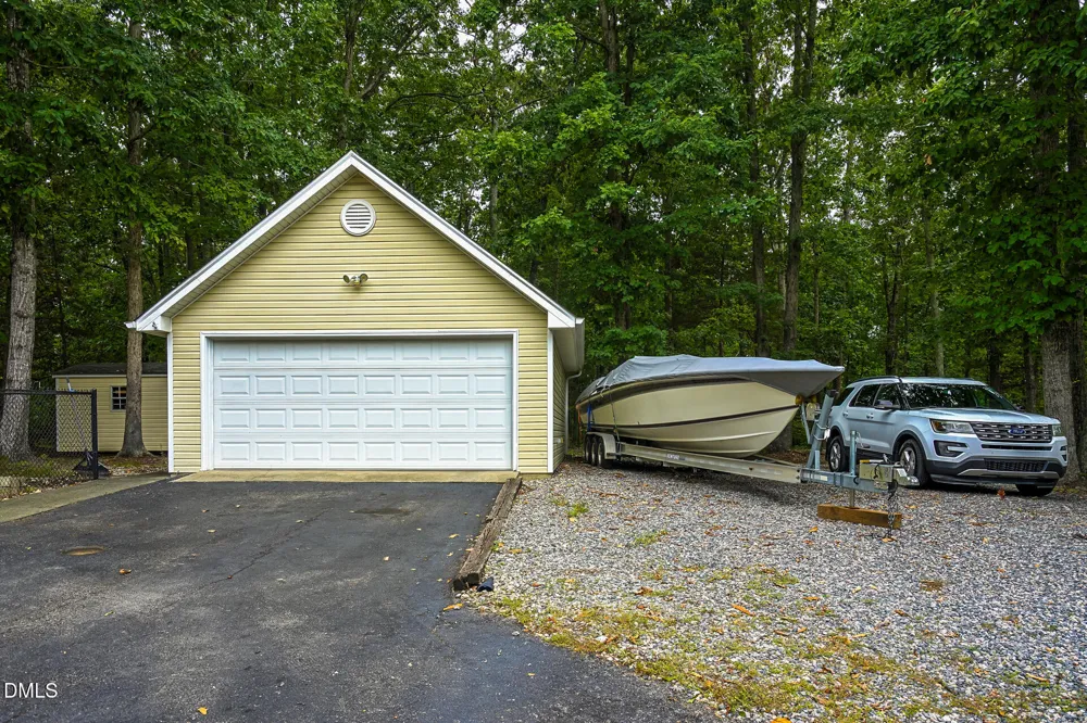 4577 John Sandling Road Franklinton, NC 27525
