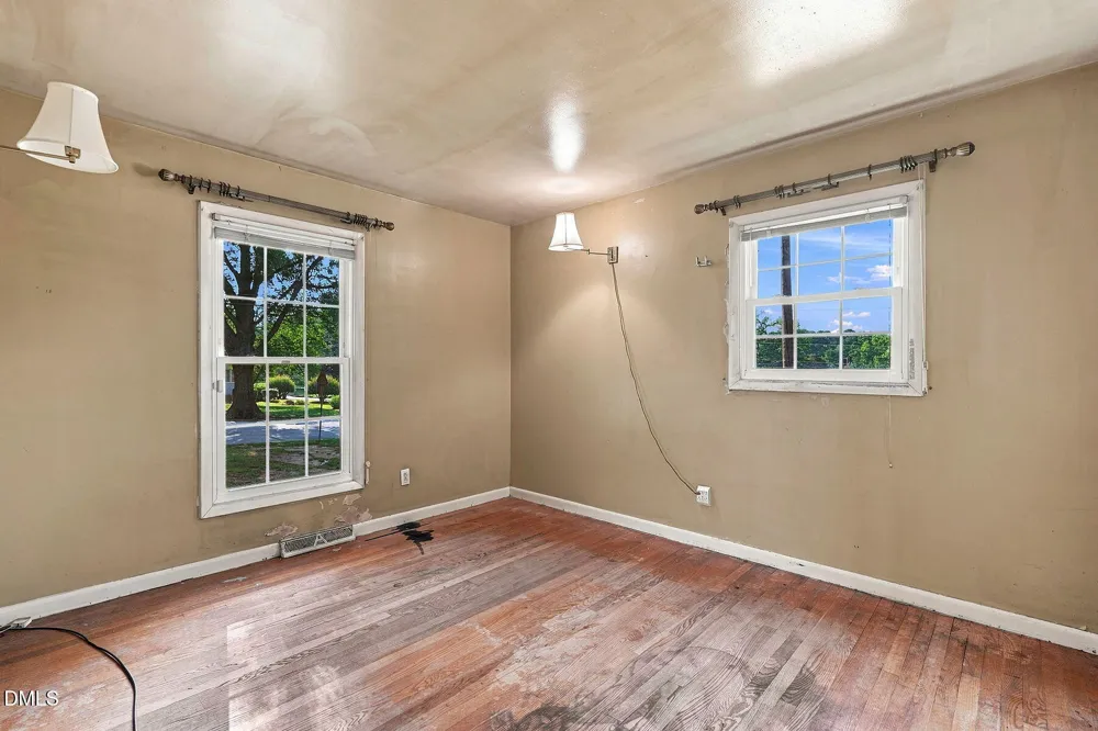 1008 Beverly Drive Raleigh, NC 27610