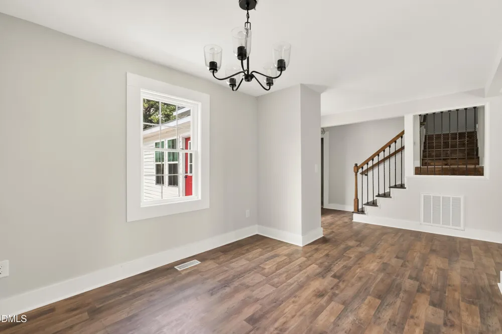 305 E Harnett Street Benson, NC 27504
