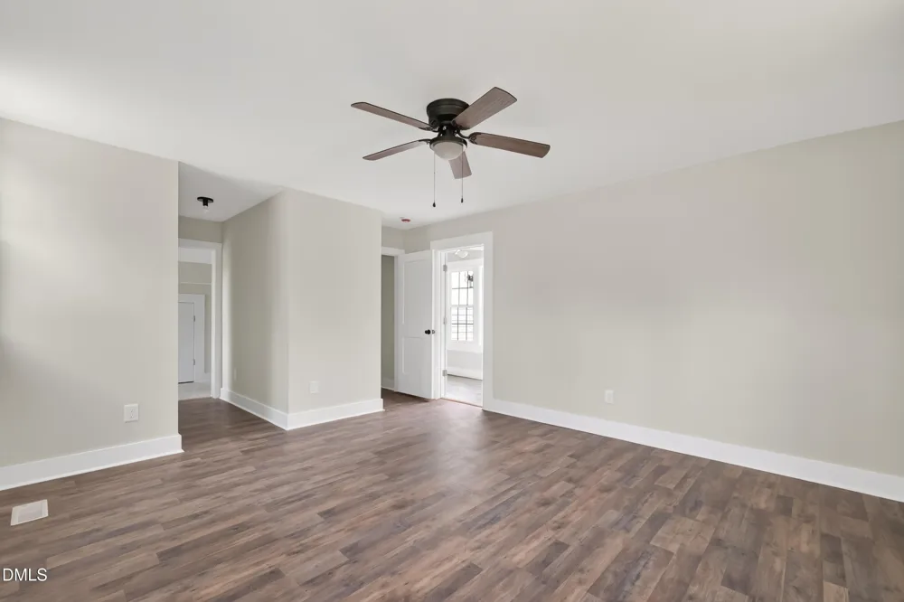 305 E Harnett Street Benson, NC 27504