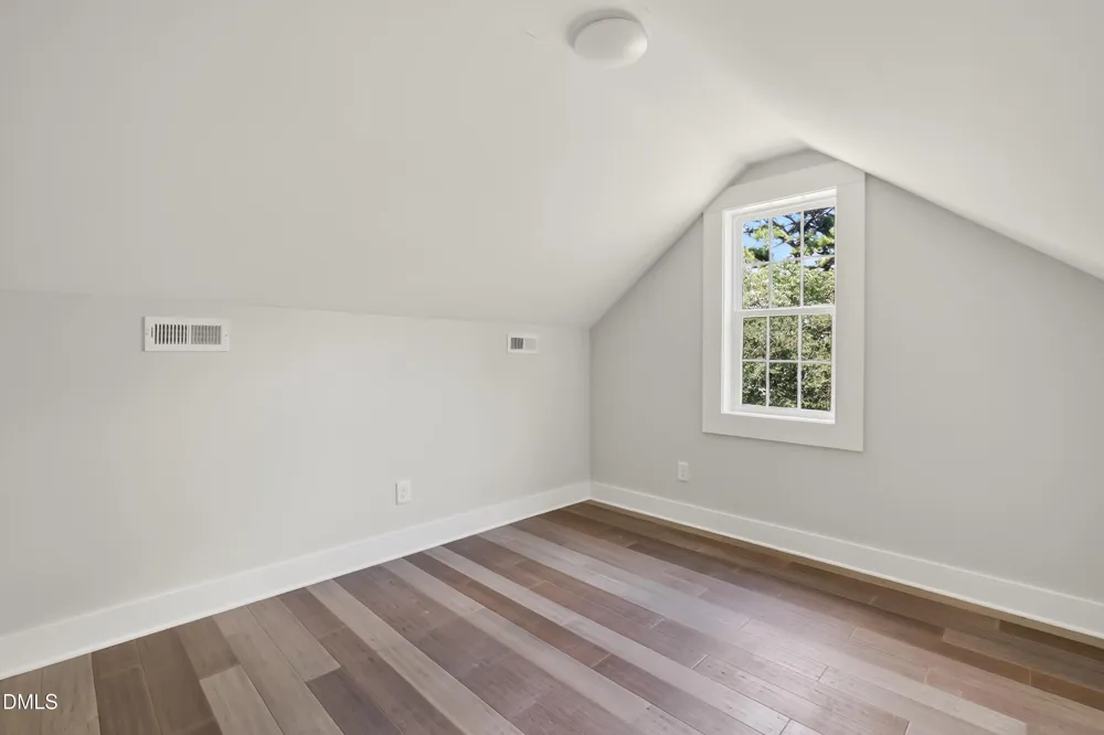 305 E Harnett Street Benson, NC 27504