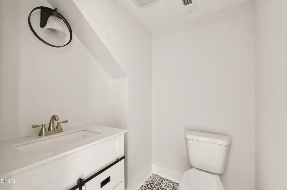 305 E Harnett Street Benson, NC 27504