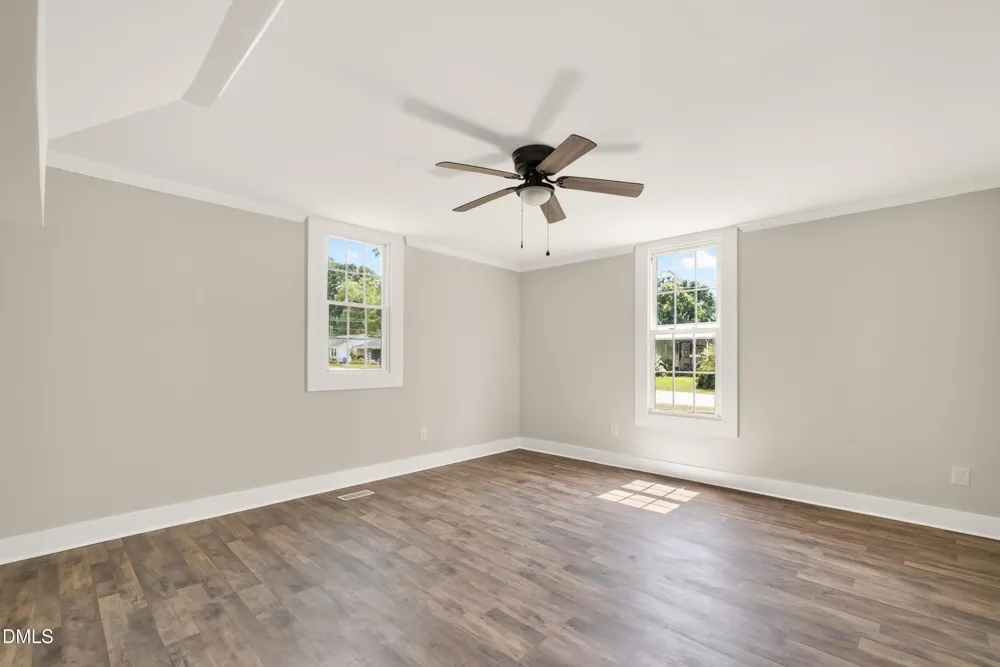305 E Harnett Street Benson, NC 27504