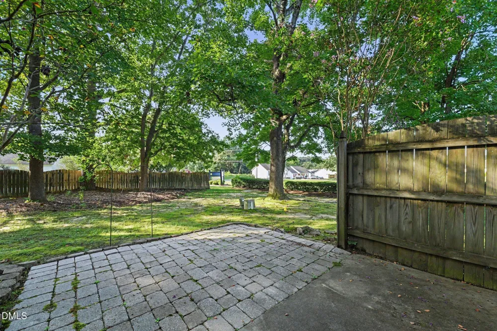 285 Dairy Road Clayton, NC 27520