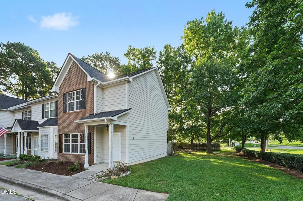 285 Dairy Road Clayton, NC 27520