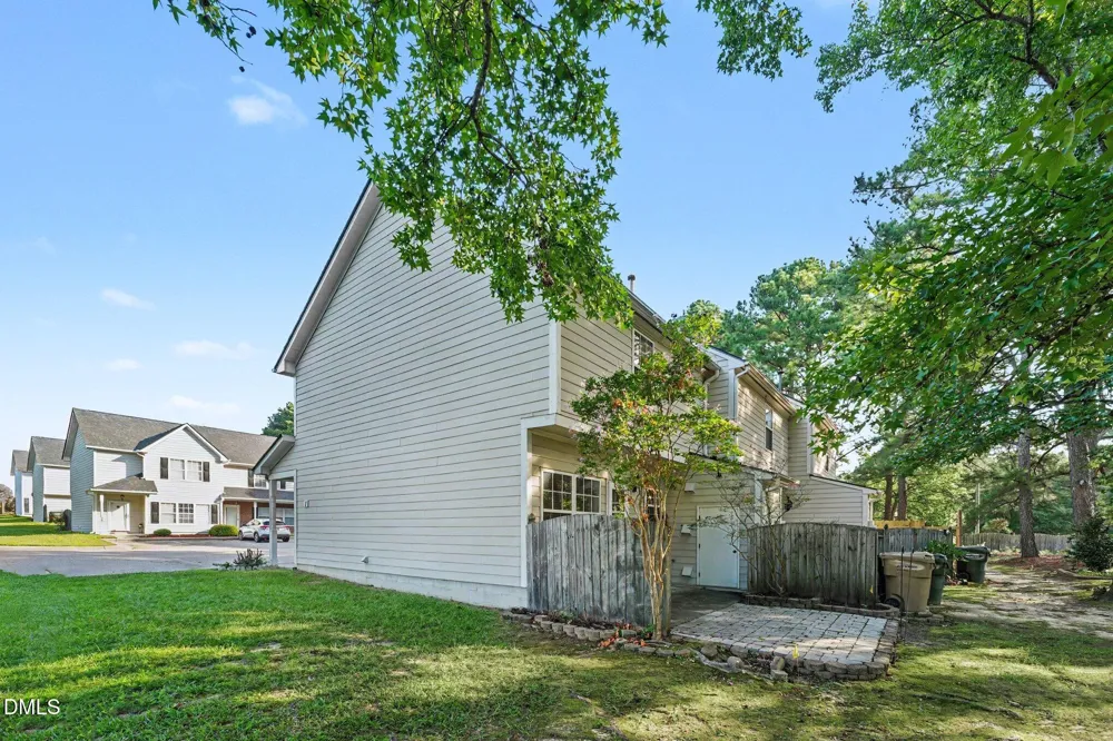 285 Dairy Road Clayton, NC 27520