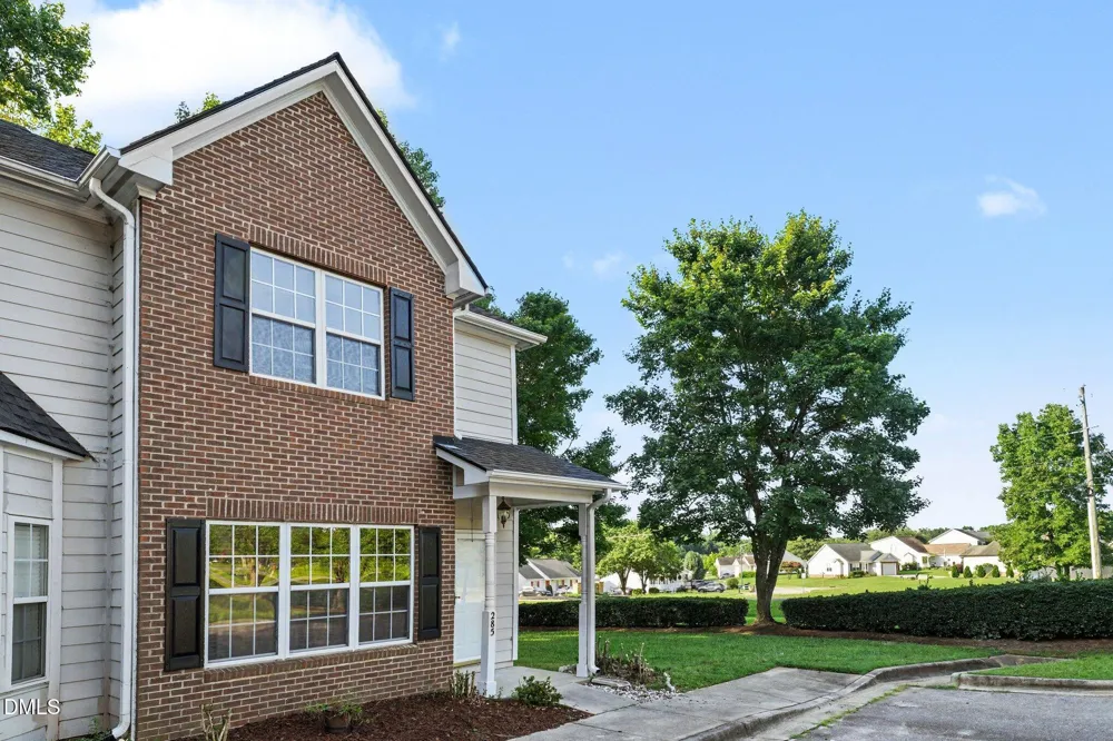 285 Dairy Road Clayton, NC 27520