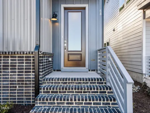 45 Hillway Road