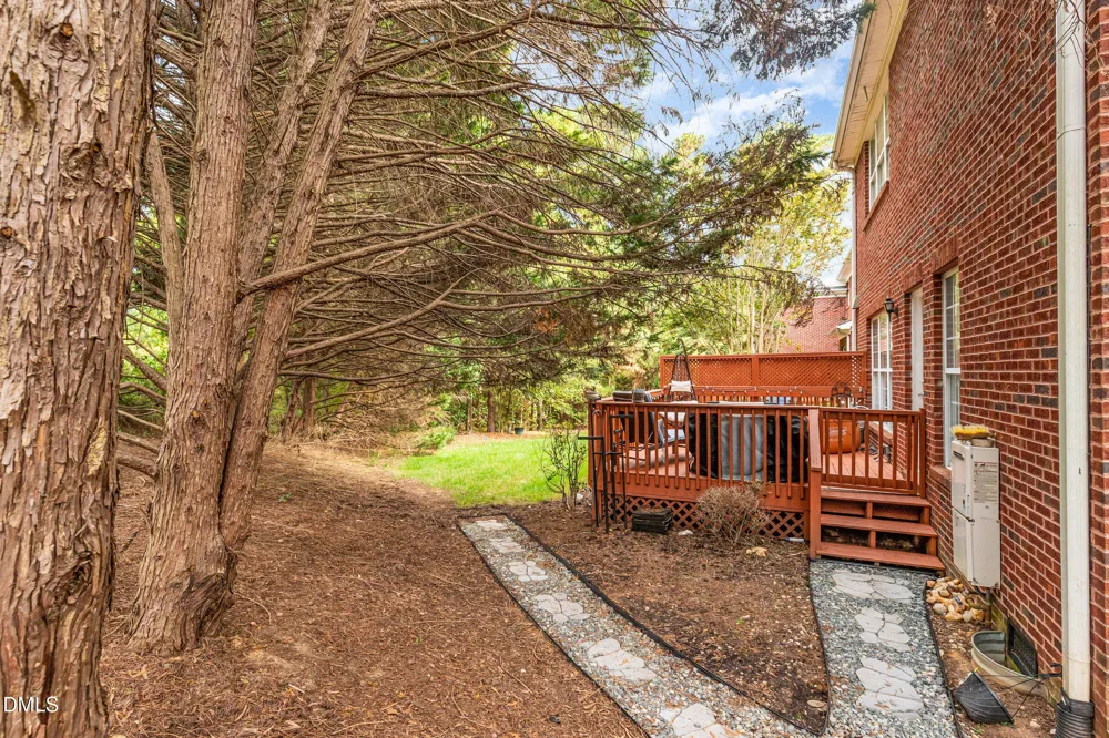 155 Grande Drive Morrisville, NC 27560
