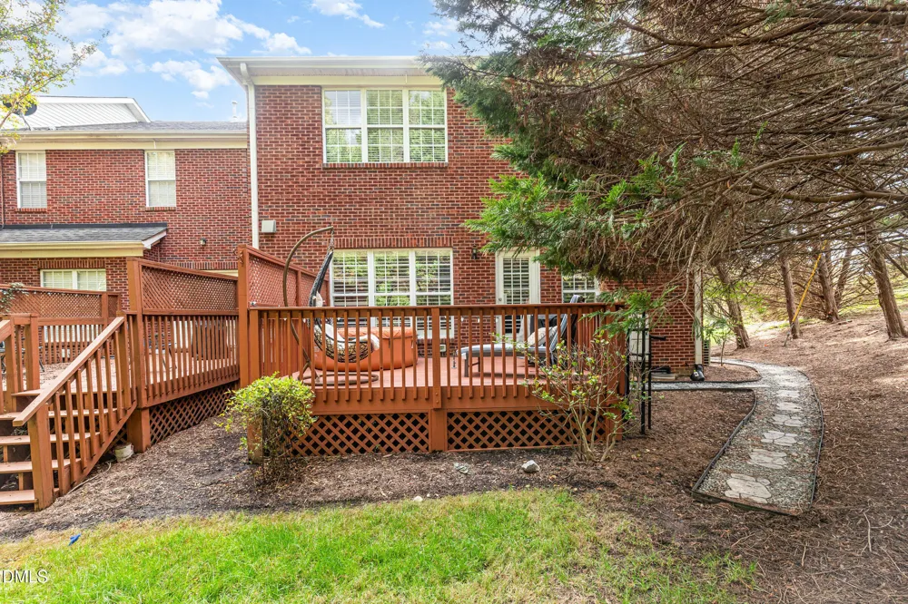 155 Grande Drive Morrisville, NC 27560