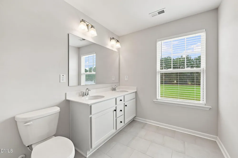 1220 Huffington Oak Drive Willow Springs, NC 27592