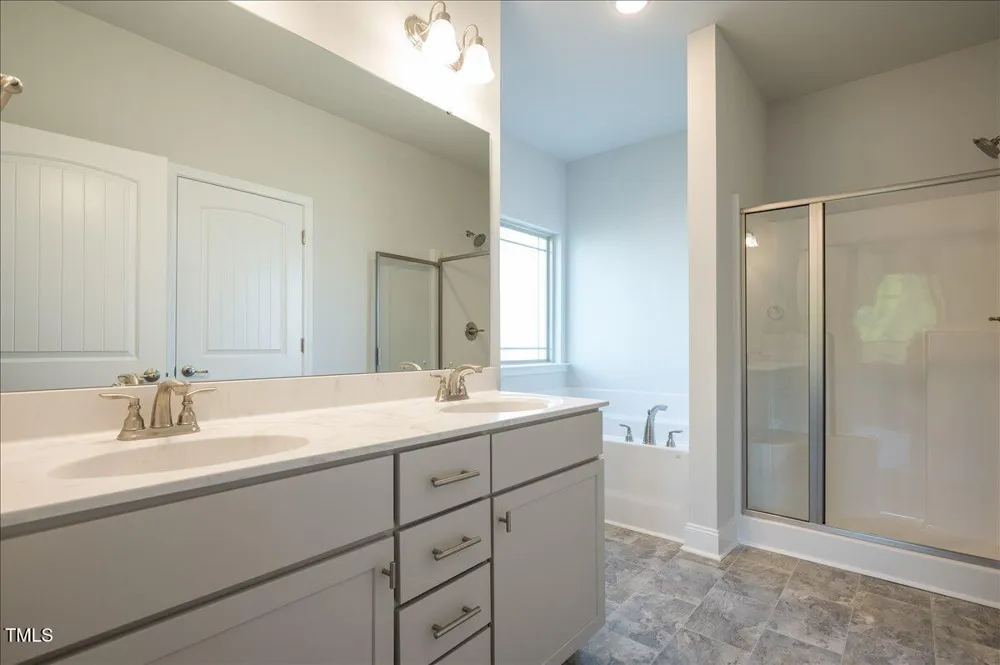195 River Chapel Drive Fuquay Varina, NC 27526