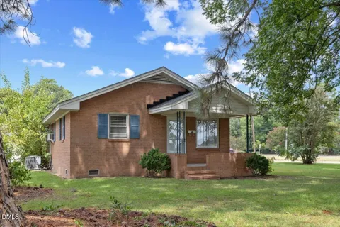 909 Audubon Avenue