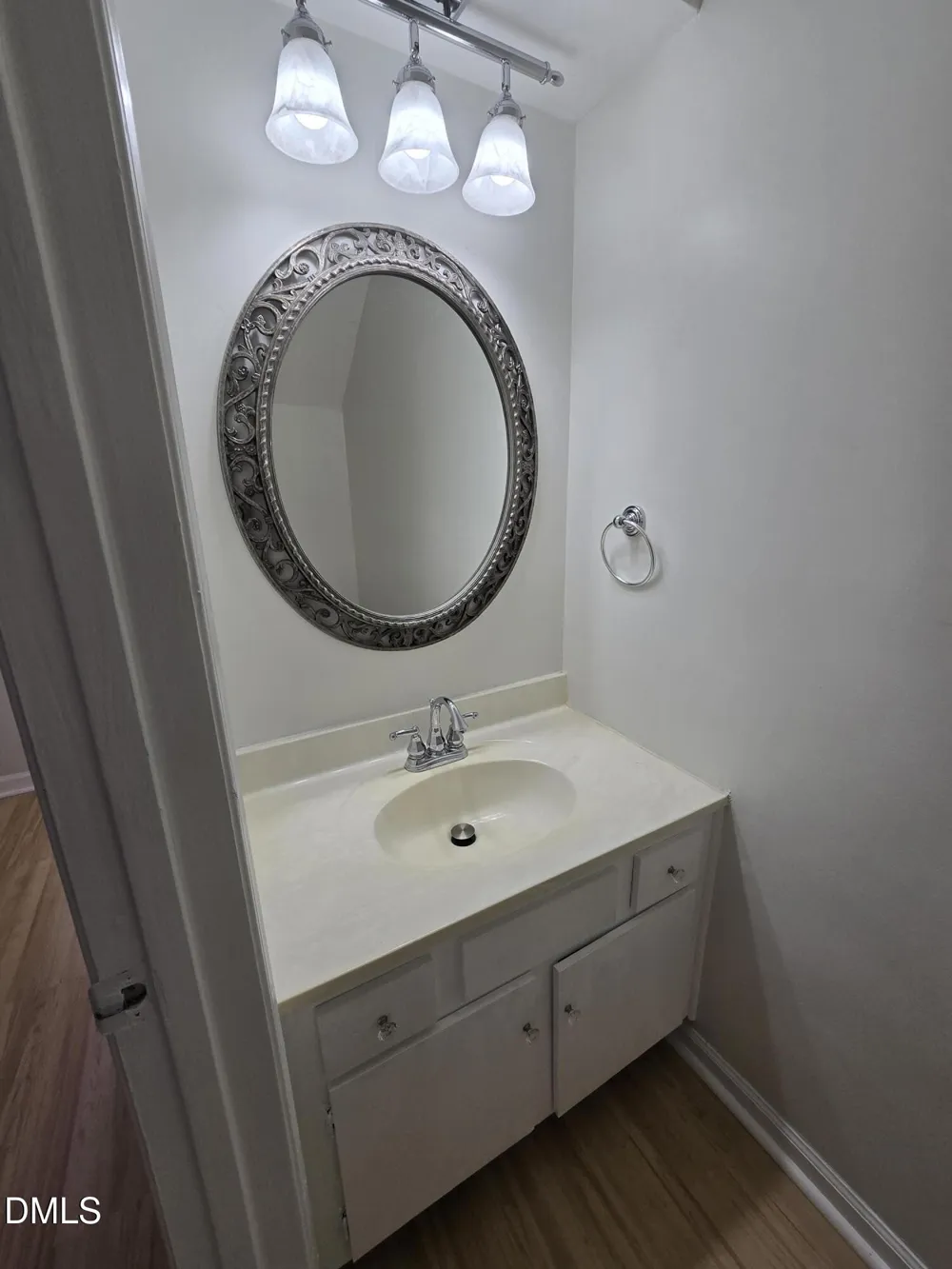 117 Kingsbury Drive Chapel Hill, NC 27514