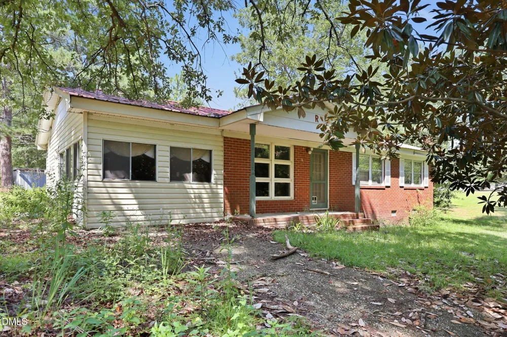 120 Zollie Lane Cameron, NC 28326