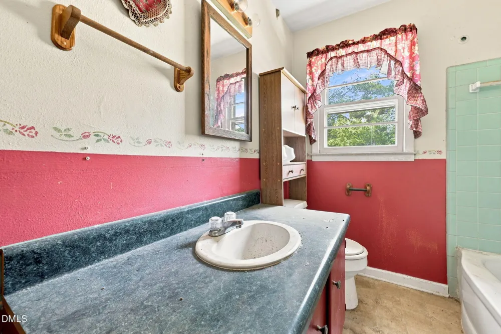120 Zollie Lane Cameron, NC 28326