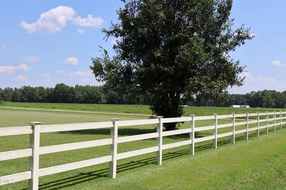 123 Holly Grove Road Benson, NC 27504