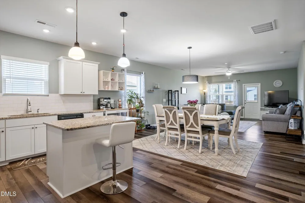 2236 Fairway Green Drive Fuquay Varina, NC 27526