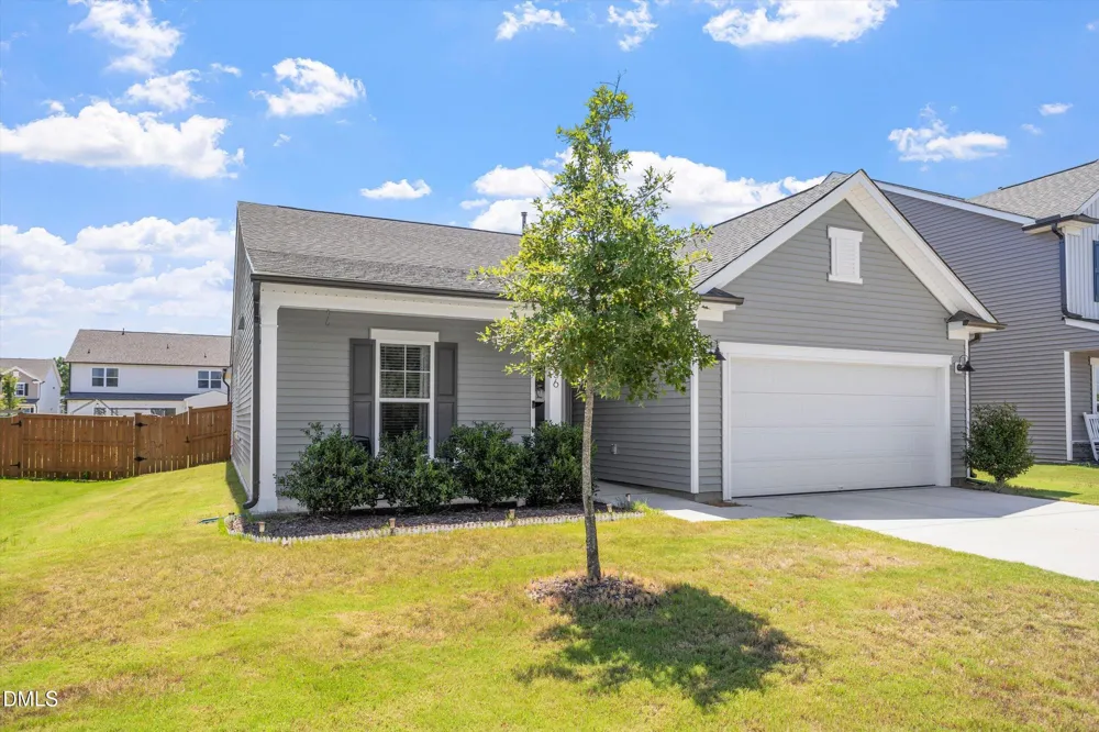 2236 Fairway Green Drive Fuquay Varina, NC 27526
