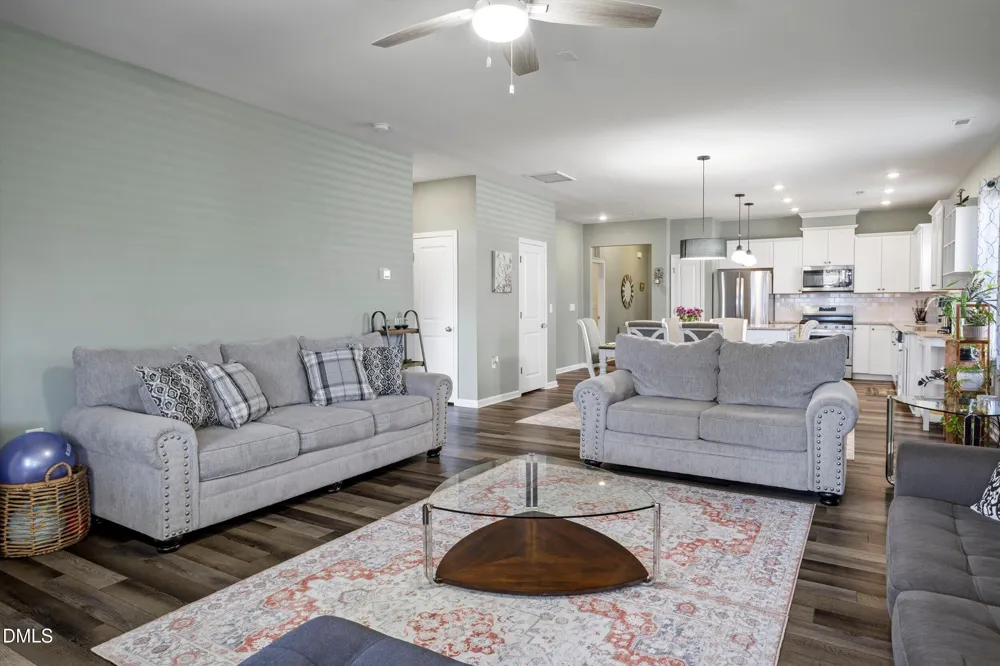 2236 Fairway Green Drive Fuquay Varina, NC 27526