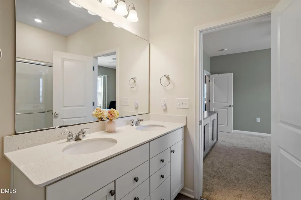 2236 Fairway Green Drive Fuquay Varina, NC 27526