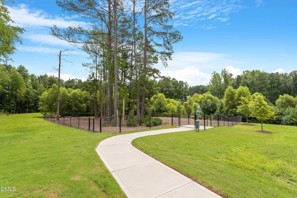 2236 Fairway Green Drive Fuquay Varina, NC 27526