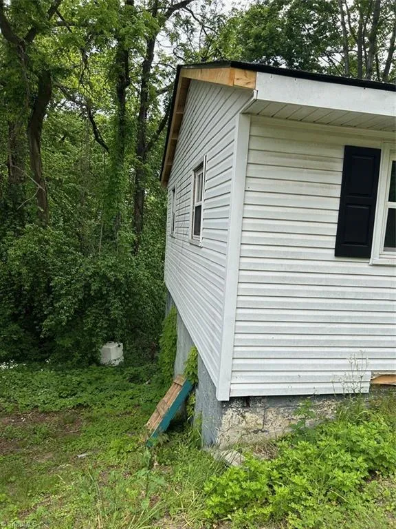 619 Lincoln Street Reidsville, NC 27320