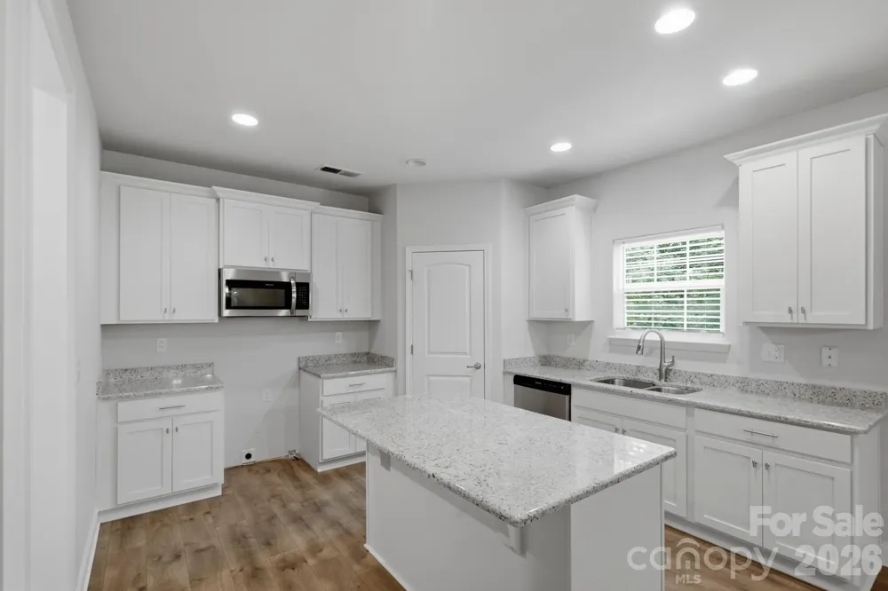 123 Bunker Hill Lane Statesville, NC 28677