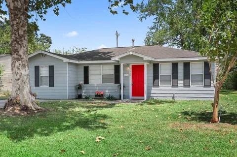 7417 Stephanie Drive