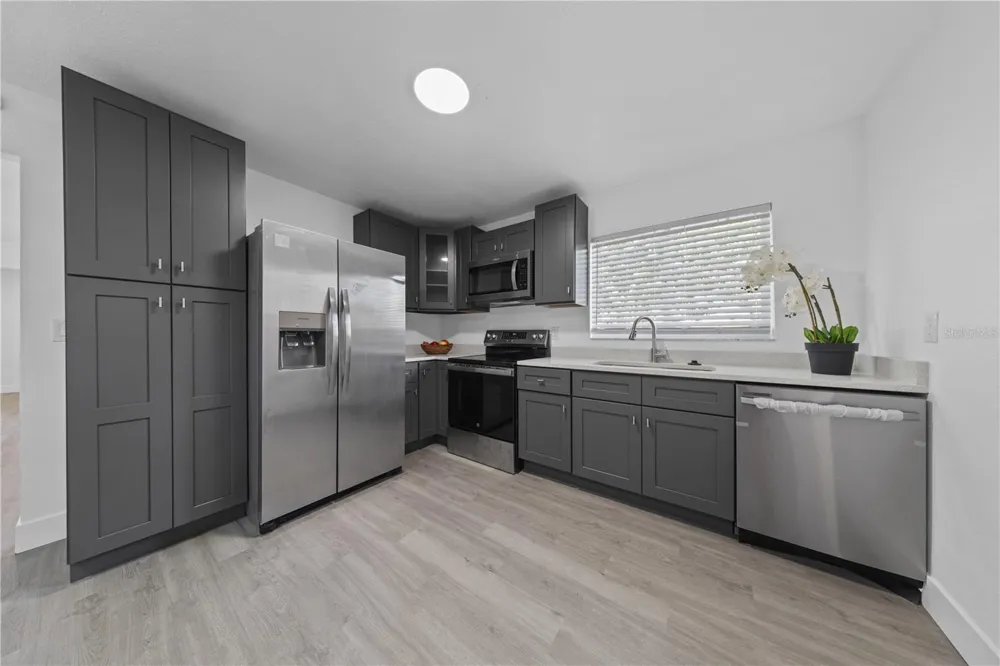 Address Not Shown Winter Haven, FL 33884