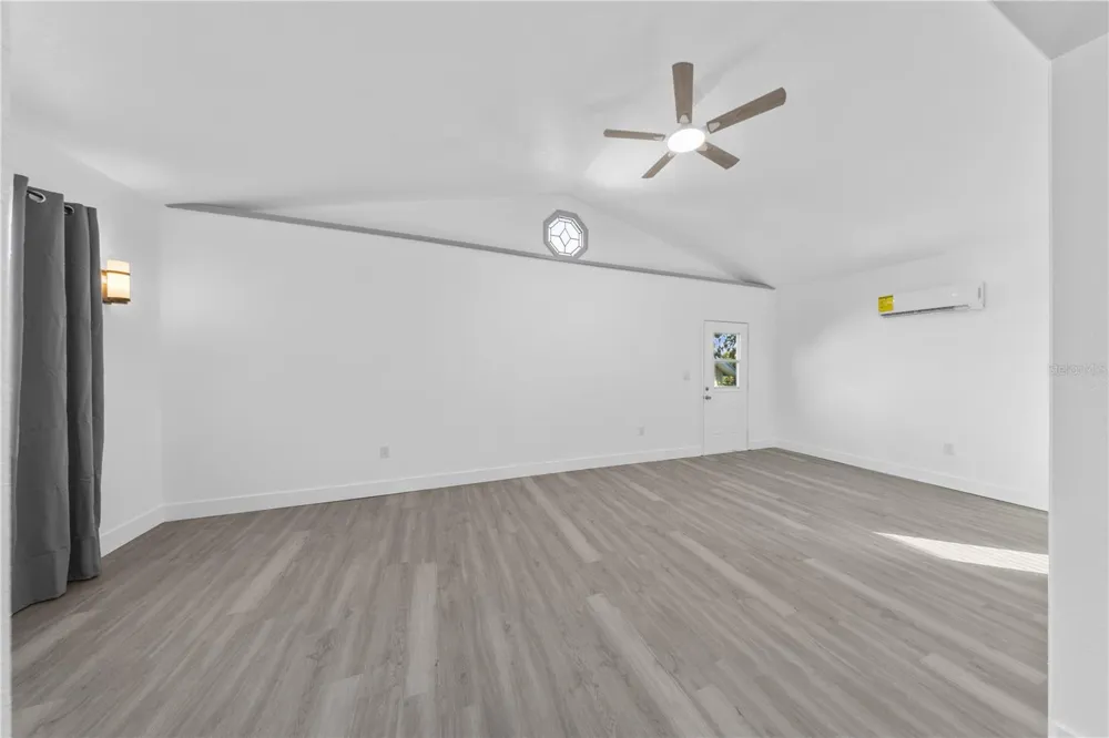 Address Not Shown Winter Haven, FL 33884