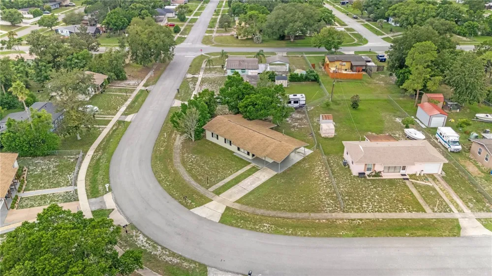 962 ROCKHILL STREET Deltona, FL 32725