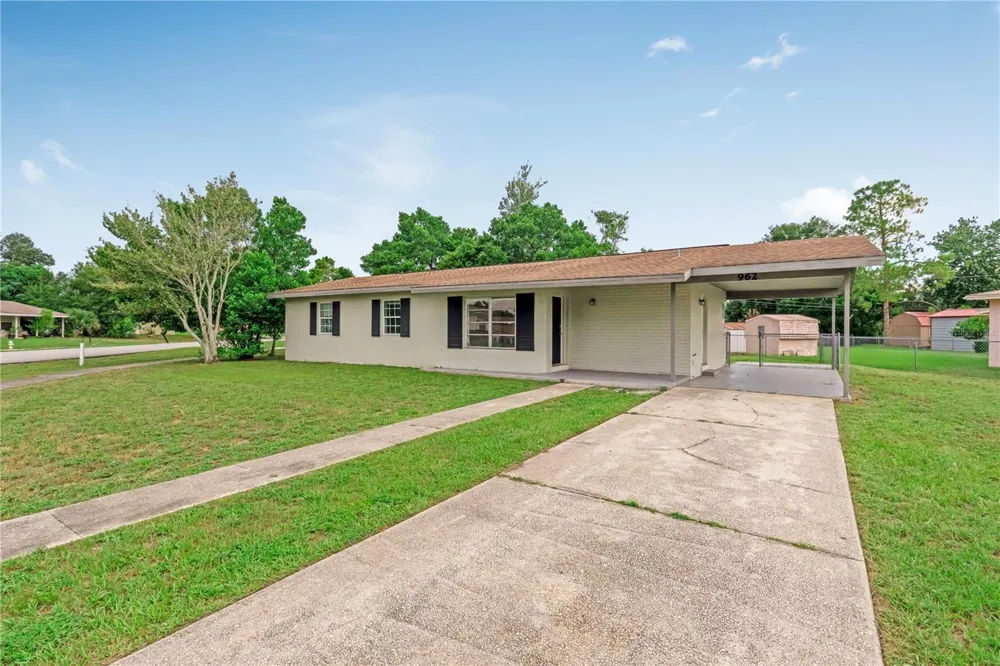 962 ROCKHILL STREET Deltona, FL 32725