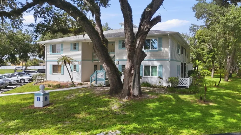 1051 FORREST NELSON BOULEVARD #B202 Port Charlotte, FL 33952