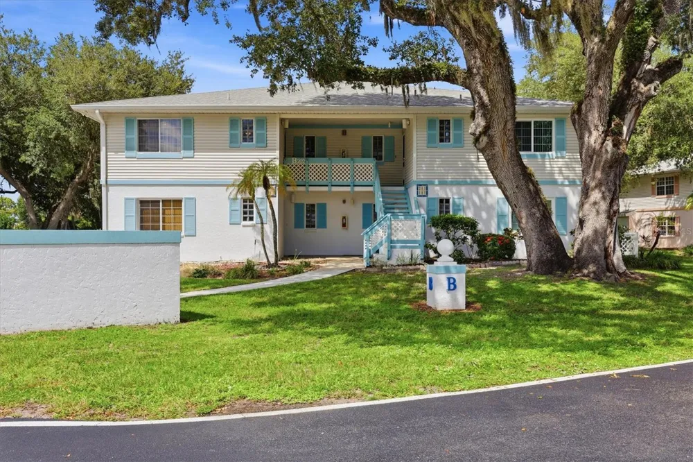 1051 FORREST NELSON BOULEVARD #B202 Port Charlotte, FL 33952