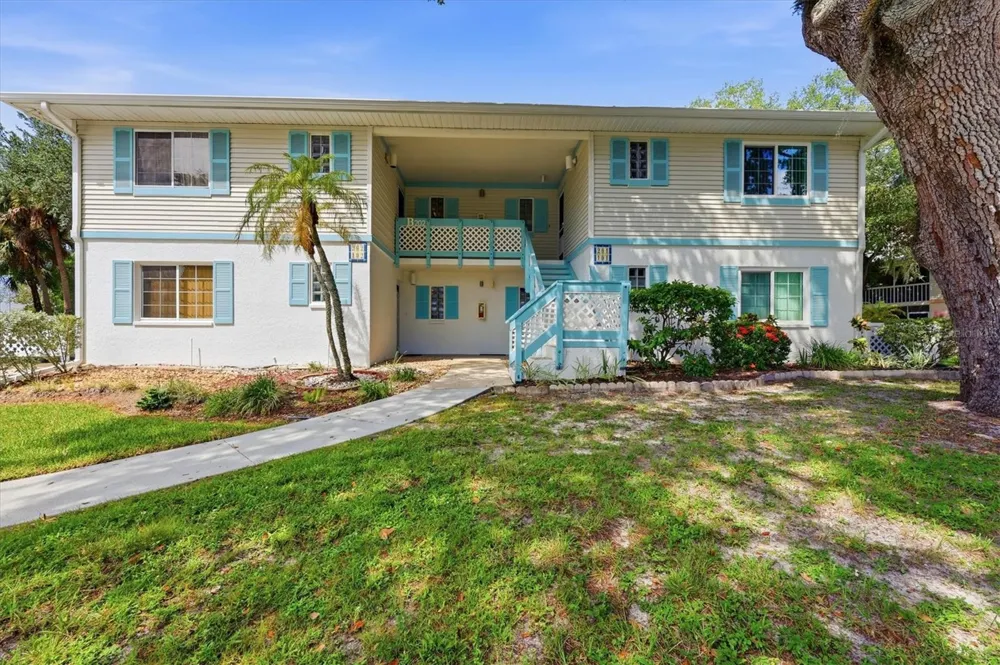 1051 FORREST NELSON BOULEVARD #B202 Port Charlotte, FL 33952