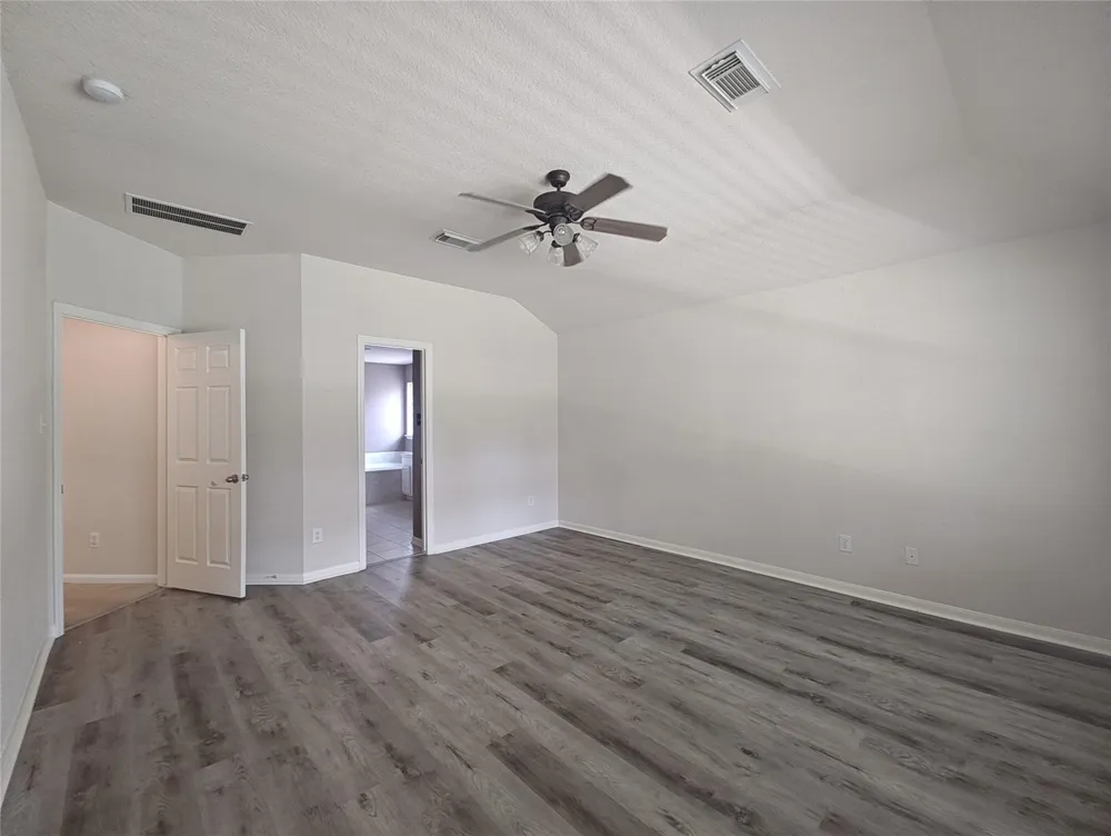 10918 Tattershall Lane Missouri City, TX 77459