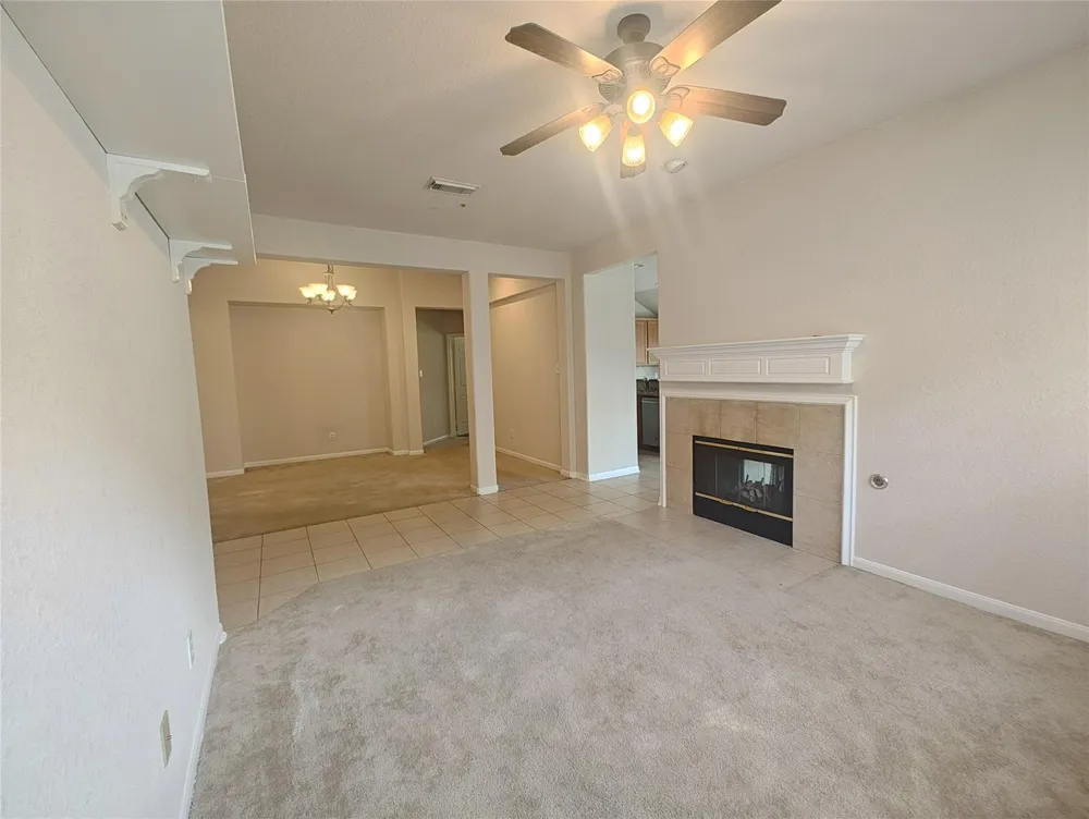 10918 Tattershall Lane Missouri City, TX 77459