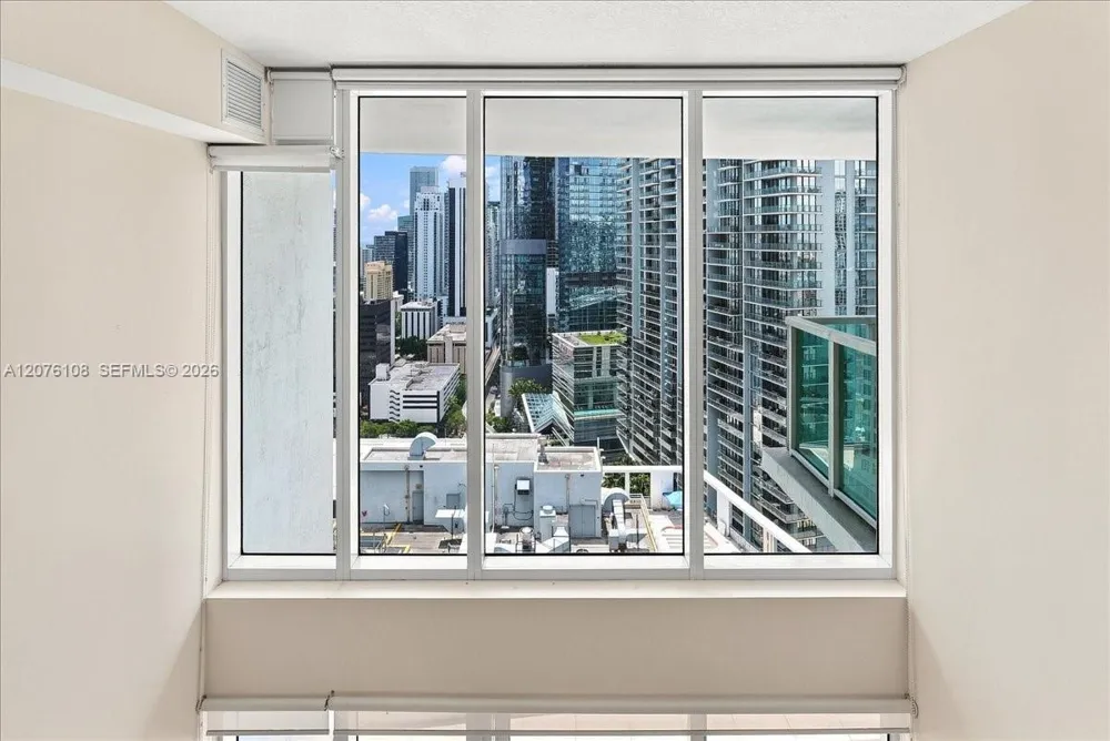 41 SE 5th St #1908 Miami, FL 33131