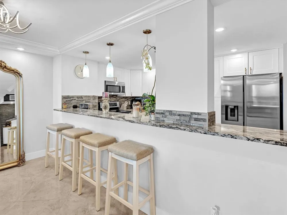 1150 HILLSBORO MILE #509 Hillsboro Beach, FL 33062