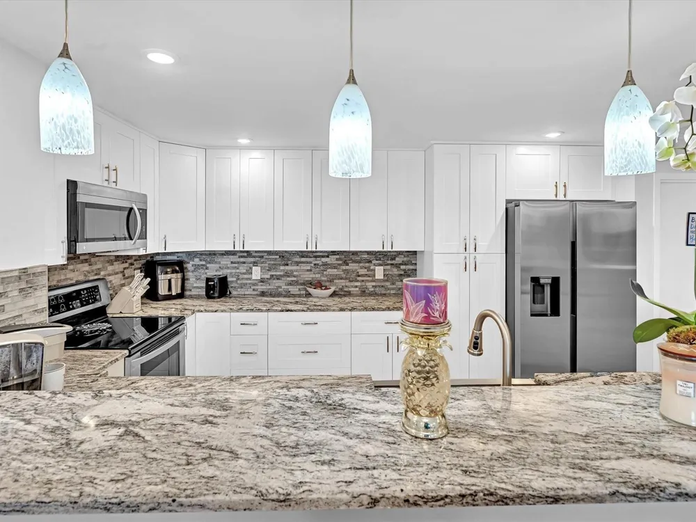 1150 HILLSBORO MILE #509 Hillsboro Beach, FL 33062