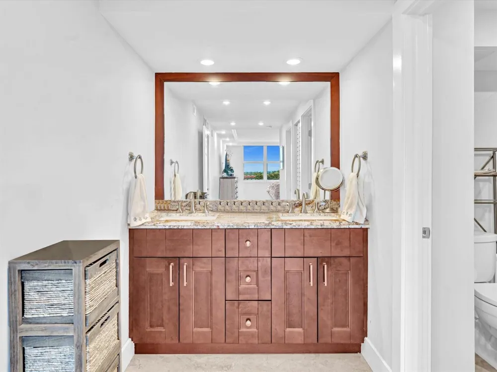 1150 HILLSBORO MILE #509 Hillsboro Beach, FL 33062