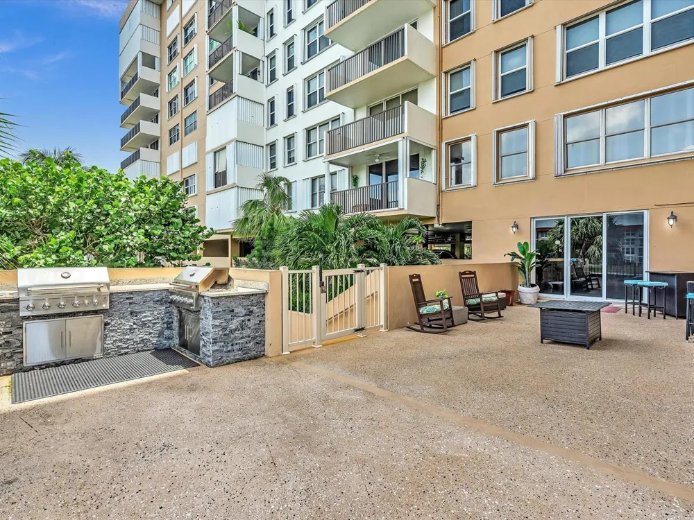 1150 HILLSBORO MILE #509 Hillsboro Beach, FL 33062